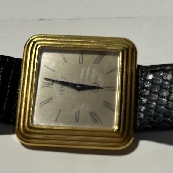 Womens Gucci Brown Gold-Plated Square Case 14 GG Buckle Leather Band Wristwatch - Picture 16 of 16